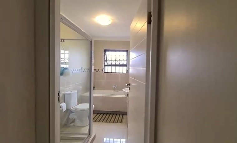 3 Bedroom Property for Sale in Beacon Bay North Eastern Cape
